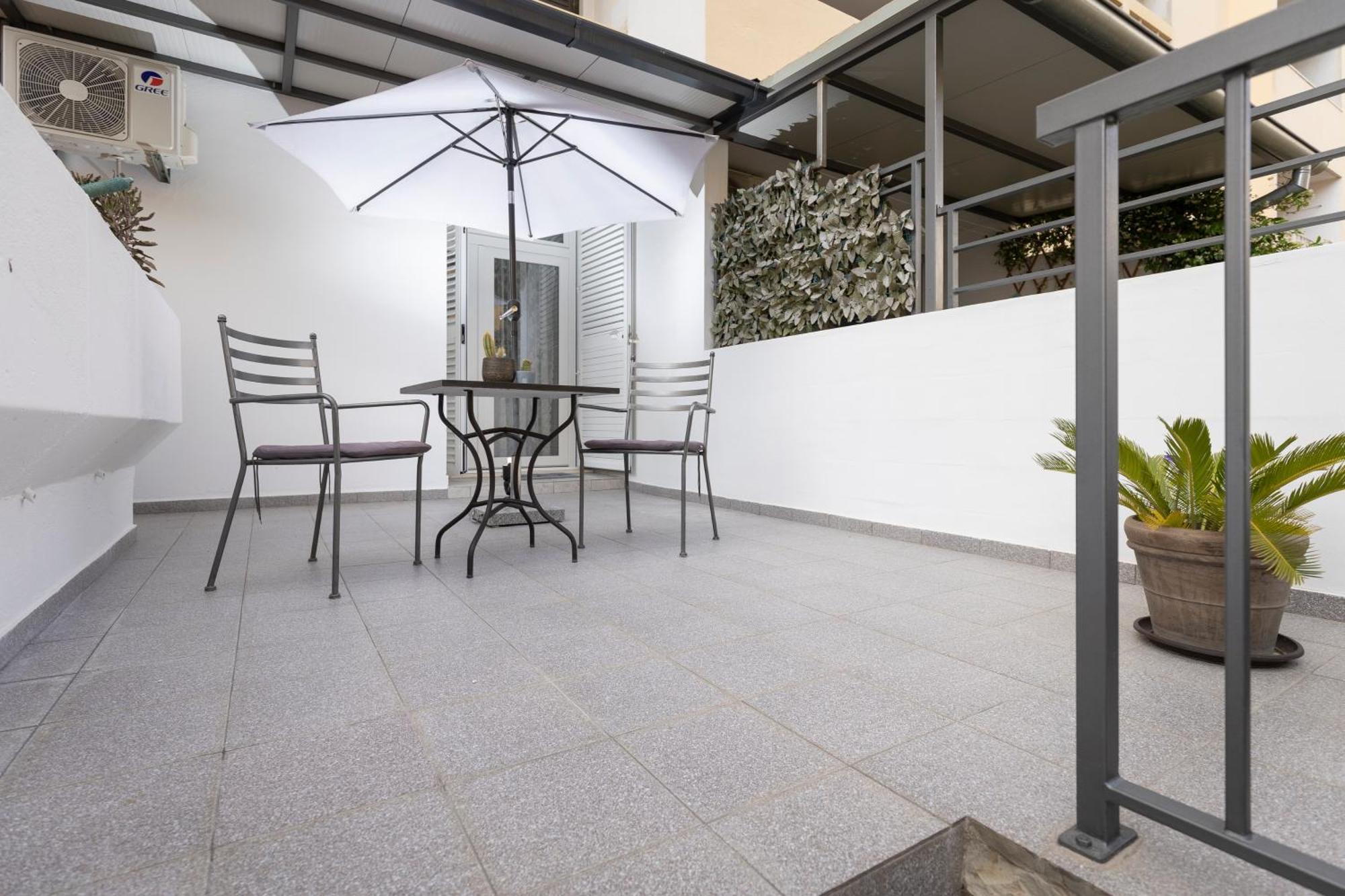 Noa Apartament *